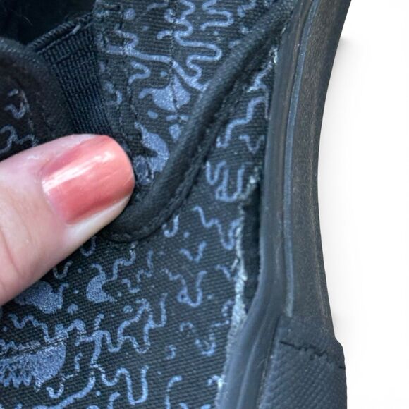 Sketchy Tank x Vans Slip-On Shoes Mens 8 Pro Black Reflective Skateboard Skulls main image 11